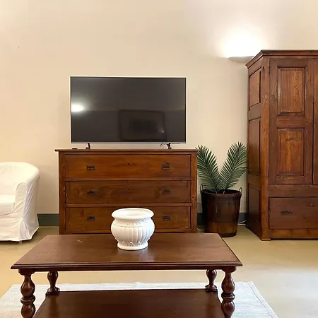 Corte D'oro Nel Centro Storico - Wi-fi & Netflix レッチェ