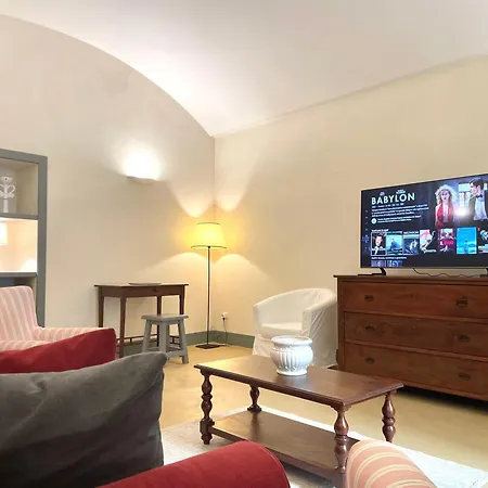 Corte D'oro Nel Centro Storico - Wi-fi & Netflix アパート