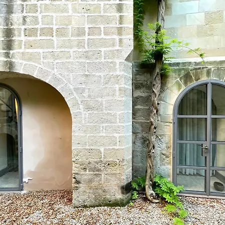 Corte D'oro Nel Centro Storico - Wi-fi & Netflix アパート レッチェ