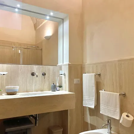 Apartament Corte D'oro Nel Centro Storico - Wi-fi & Netflix Lecce